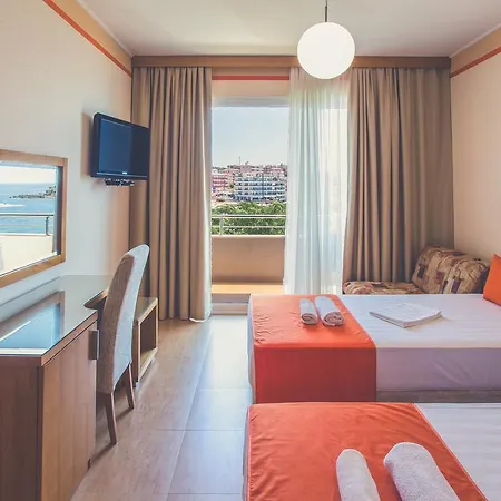 Apartments Deus Добра-Вода Номер фото